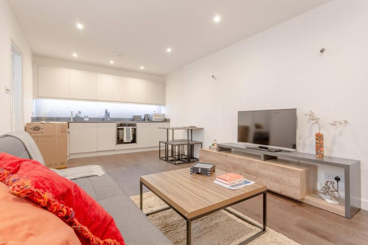 Modern Flat In The Heart Of West London Apartment Exterior photo